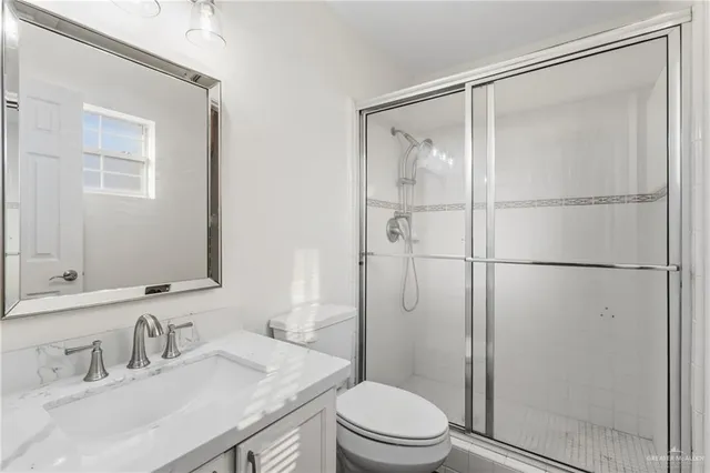 $229,900 | 725 Washington Circle, Harlingen, TX 78550