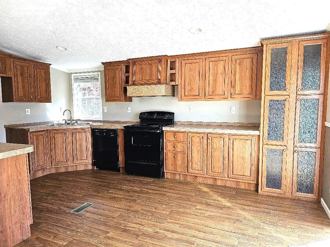 1776 Cave Springs Road Dryden, VA 24243 - Photo 6 of 21 4