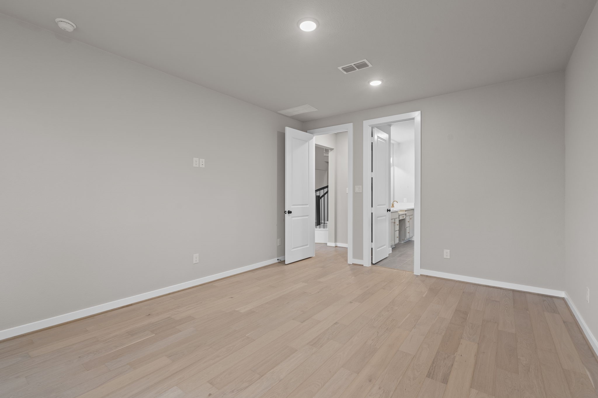 9434 Pacific Crest Porter, TX 77365 - Photo 27 of 50 Primary Bedroom.