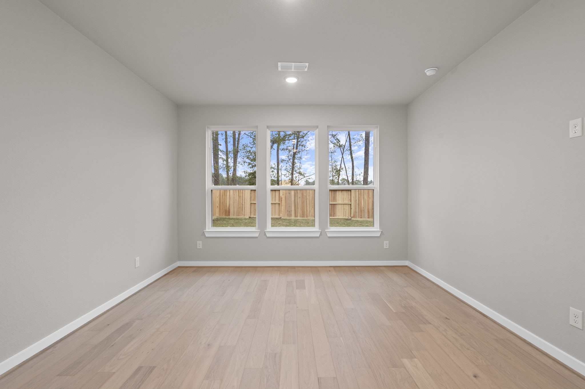 9434 Pacific Crest Porter, TX 77365 - Photo 29 of 50 Primary Bedroom.