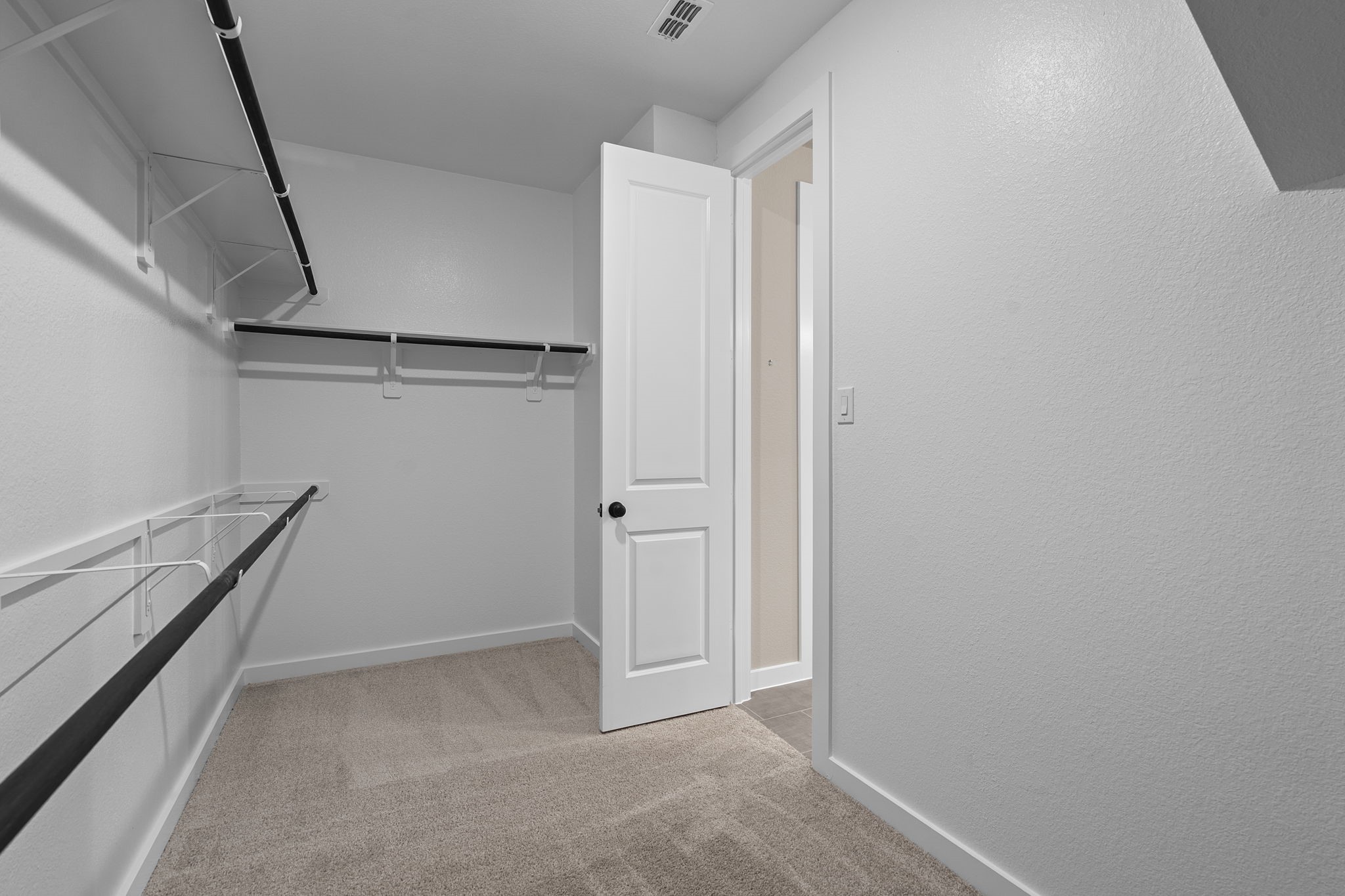 9434 Pacific Crest Porter, TX 77365 - Photo 33 of 50 Closet