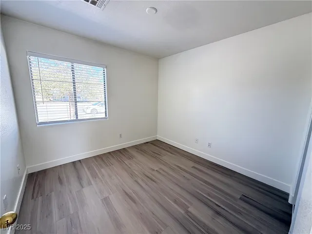 $1,750 | 5718 Royal Sands Street, North Las Vegas, NV 89031