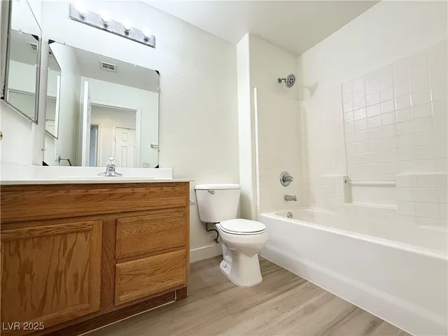 $1,750 | 5718 Royal Sands Street, North Las Vegas, NV 89031