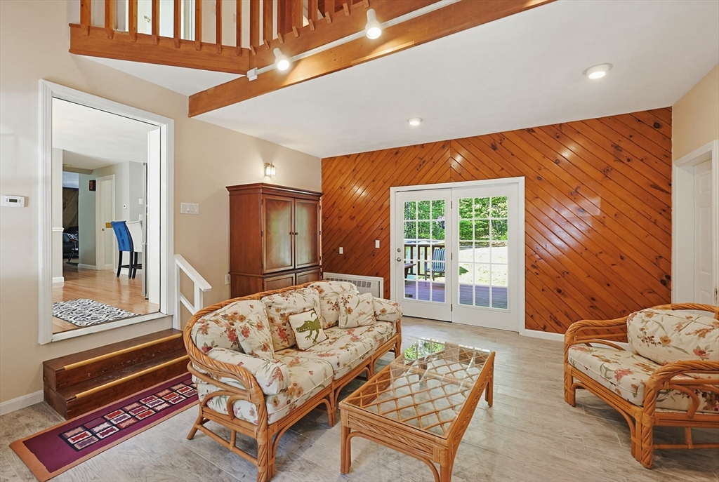 170 Rocky Hill Road Rehoboth, MA 02769 - Photo 5 of 42