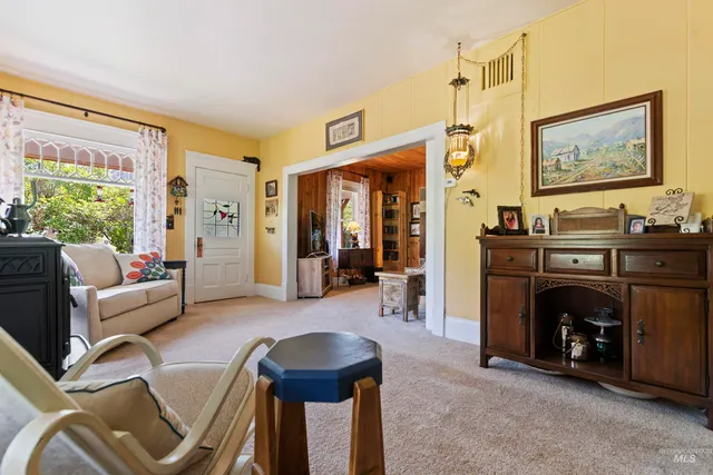 $899,000 | 1650 Banks Lowman Road, Garden Valley, ID 83622