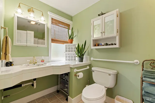 $899,000 | 1650 Banks Lowman Road, Garden Valley, ID 83622