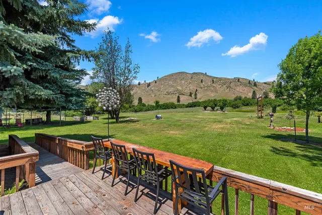 $899,000 | 1650 Banks Lowman Road, Garden Valley, ID 83622