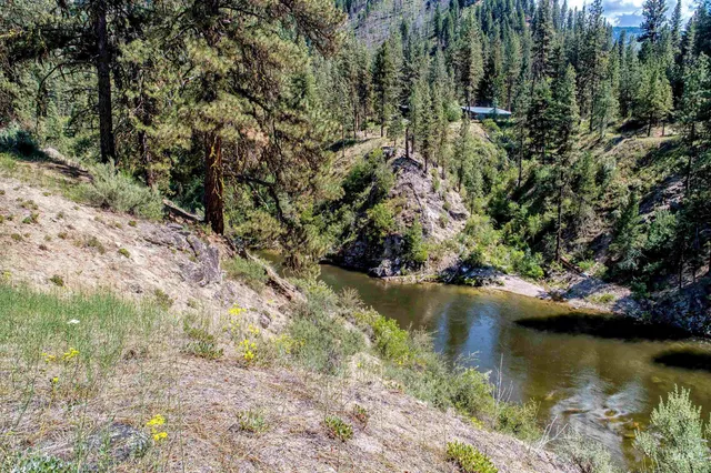 $899,000 | 1650 Banks Lowman Road, Garden Valley, ID 83622