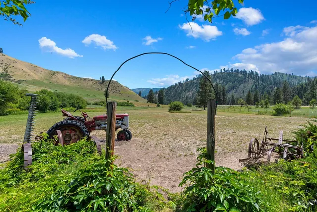 $899,000 | 1650 Banks Lowman Road, Garden Valley, ID 83622