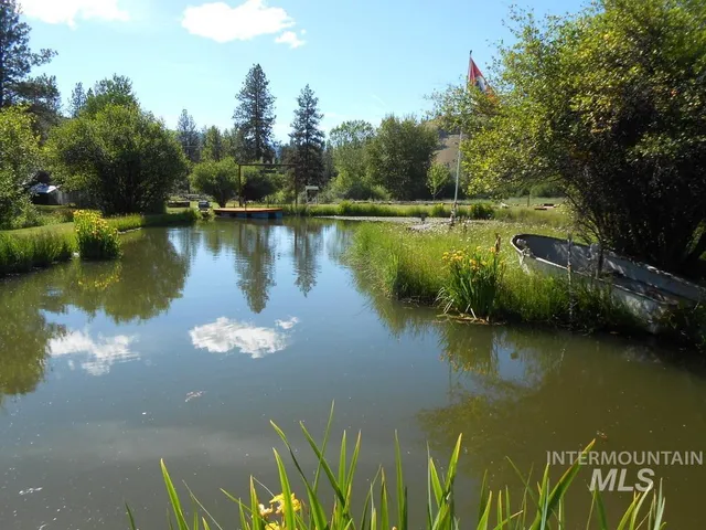 $899,000 | 1650 Banks Lowman Road, Garden Valley, ID 83622