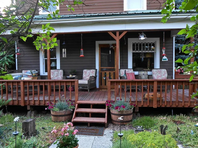 $899,000 | 1650 Banks Lowman Road, Garden Valley, ID 83622