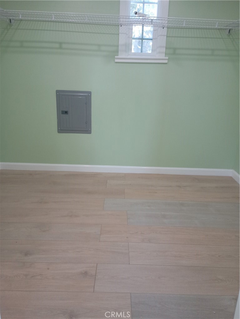 350 South Willow, Unit 134 Rialto, CA 92376 - Photo 11 of 22 Primary walk-in closet