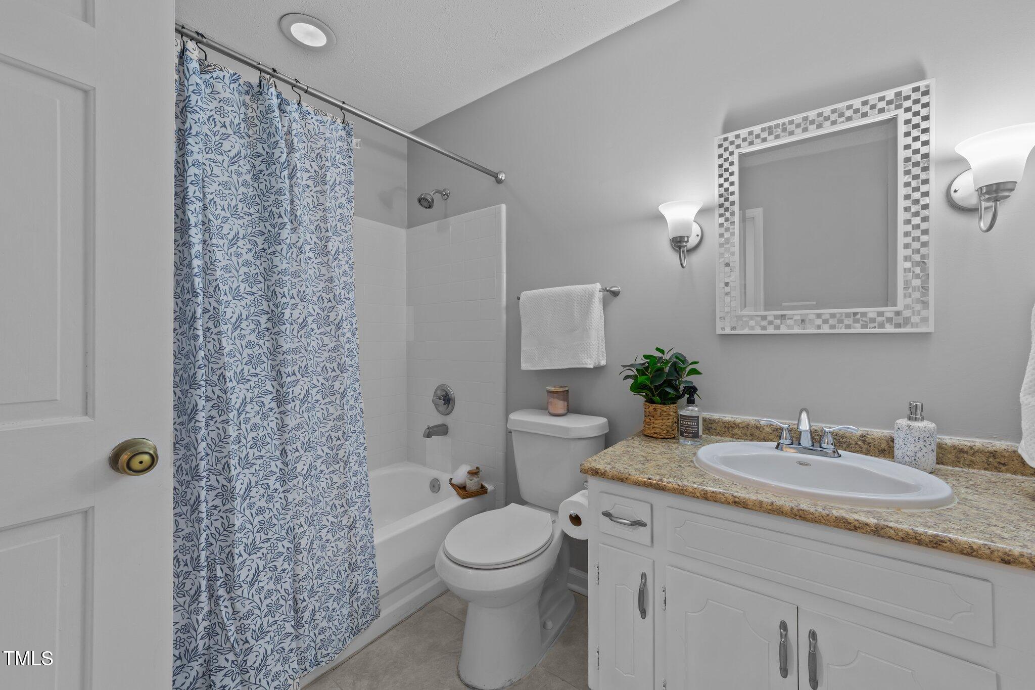 801 Silver Leaf Place Raleigh, NC 27609 - Photo 22 of 36 37-web-or-mls-VB4A5978