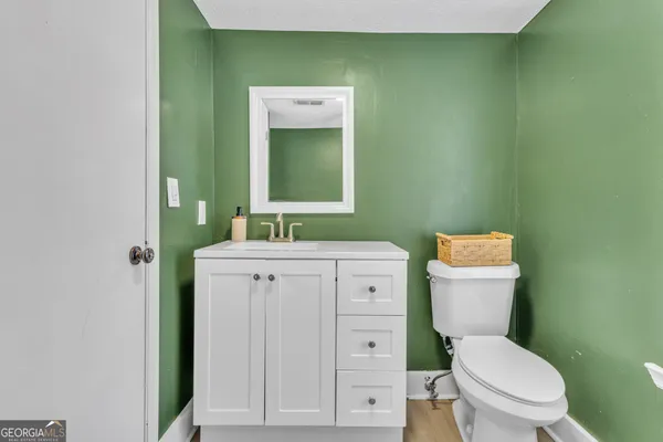 $2,500 | 2835 Mt Tabor Circle, Duluth, GA 30096