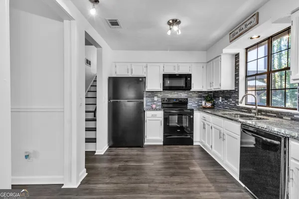 $2,500 | 2835 Mt Tabor Circle, Duluth, GA 30096