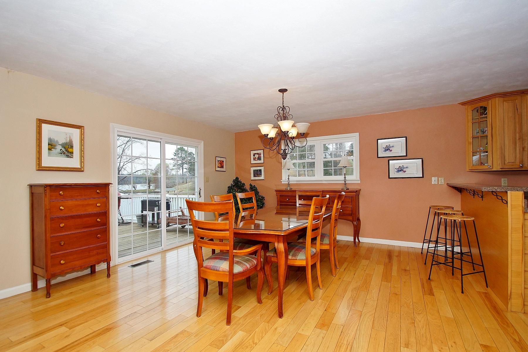 1525 Ellis Road Hardy, VA 24101 - Photo 11 of 88 11