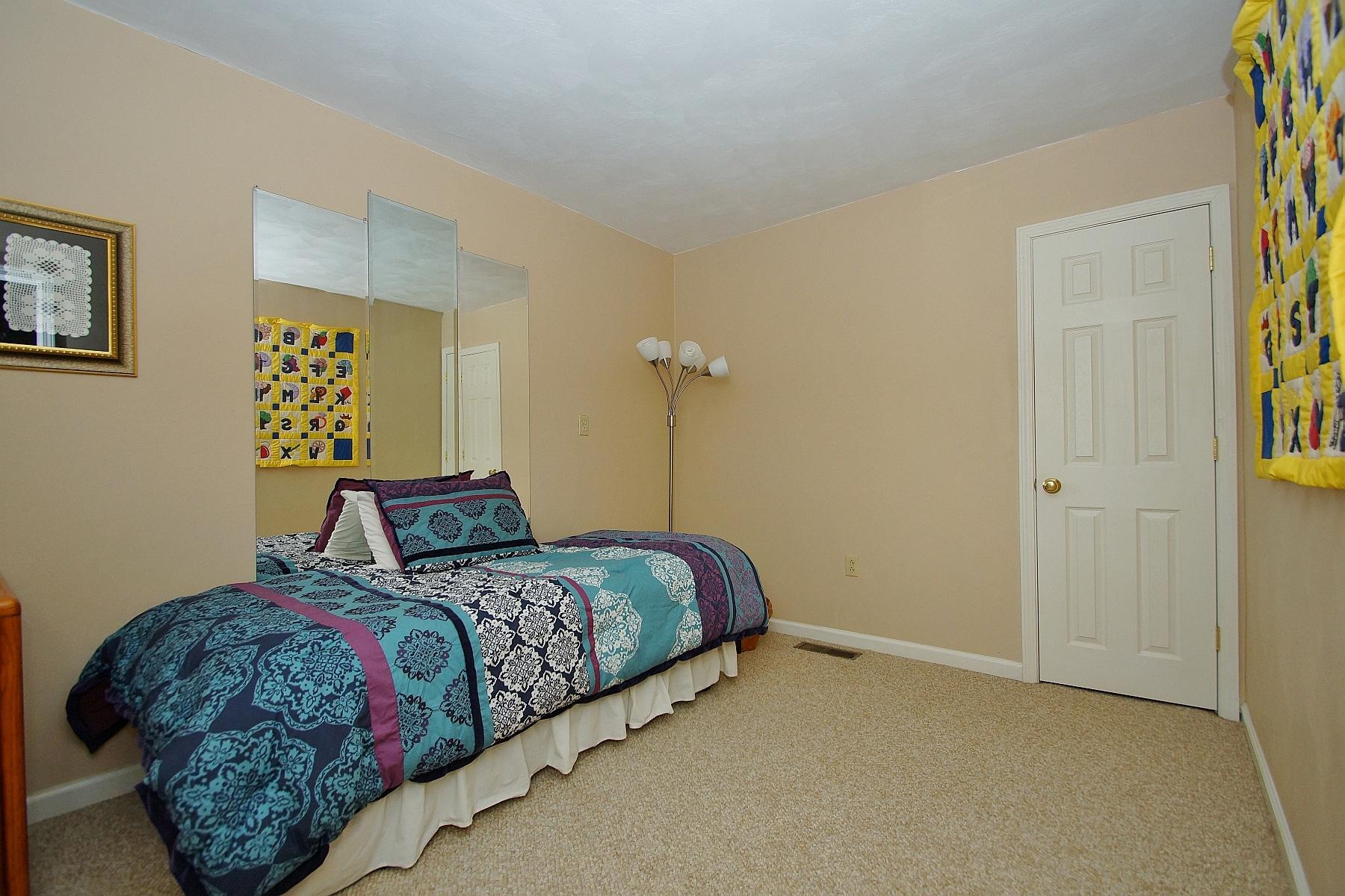 1525 Ellis Road Hardy, VA 24101 - Photo 20 of 88 20