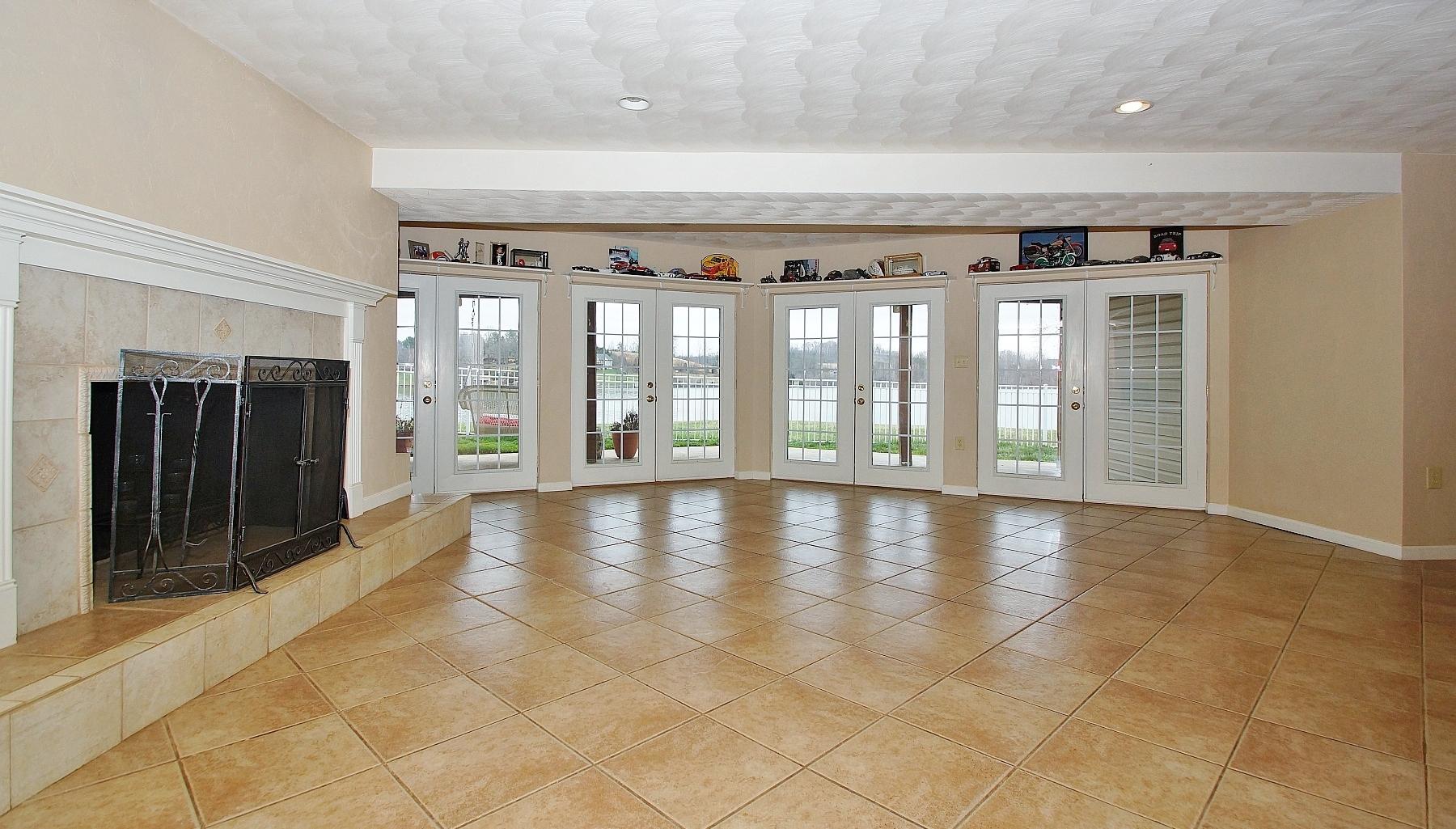 1525 Ellis Road Hardy, VA 24101 - Photo 30 of 88 30