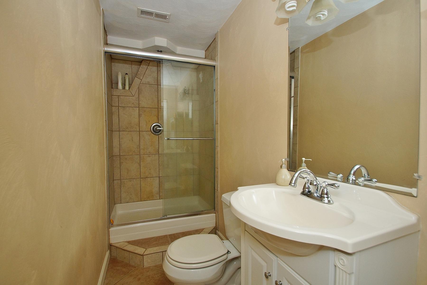 1525 Ellis Road Hardy, VA 24101 - Photo 31 of 88 31