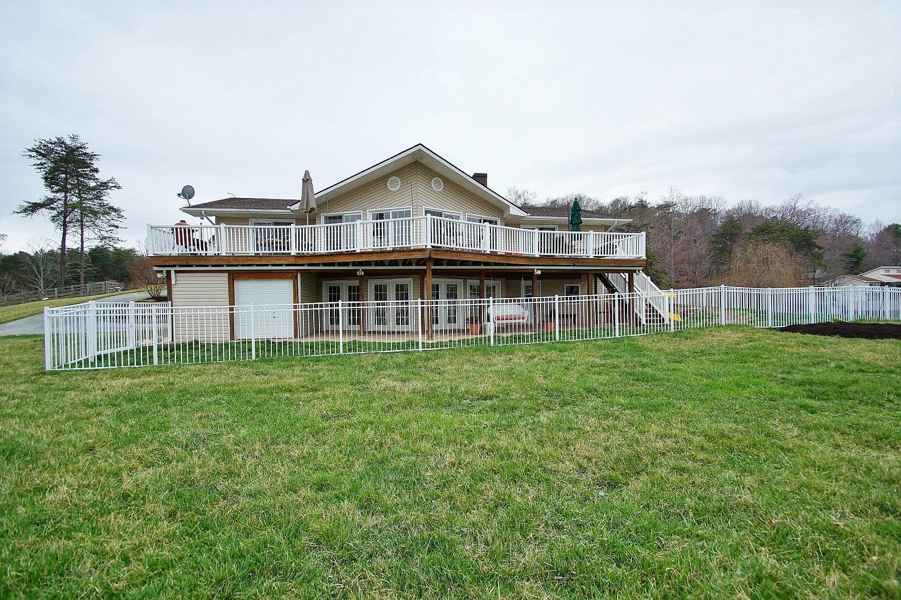 1525 Ellis Road Hardy, VA 24101 - Photo 34 of 88 34