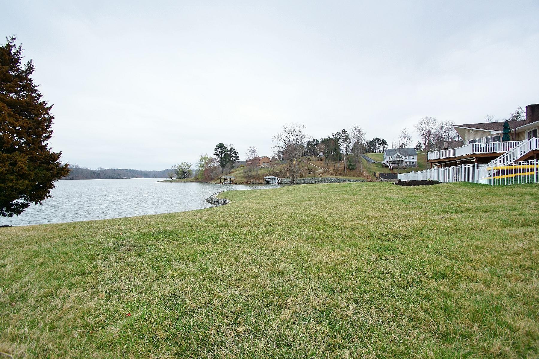 1525 Ellis Road Hardy, VA 24101 - Photo 39 of 88 37
