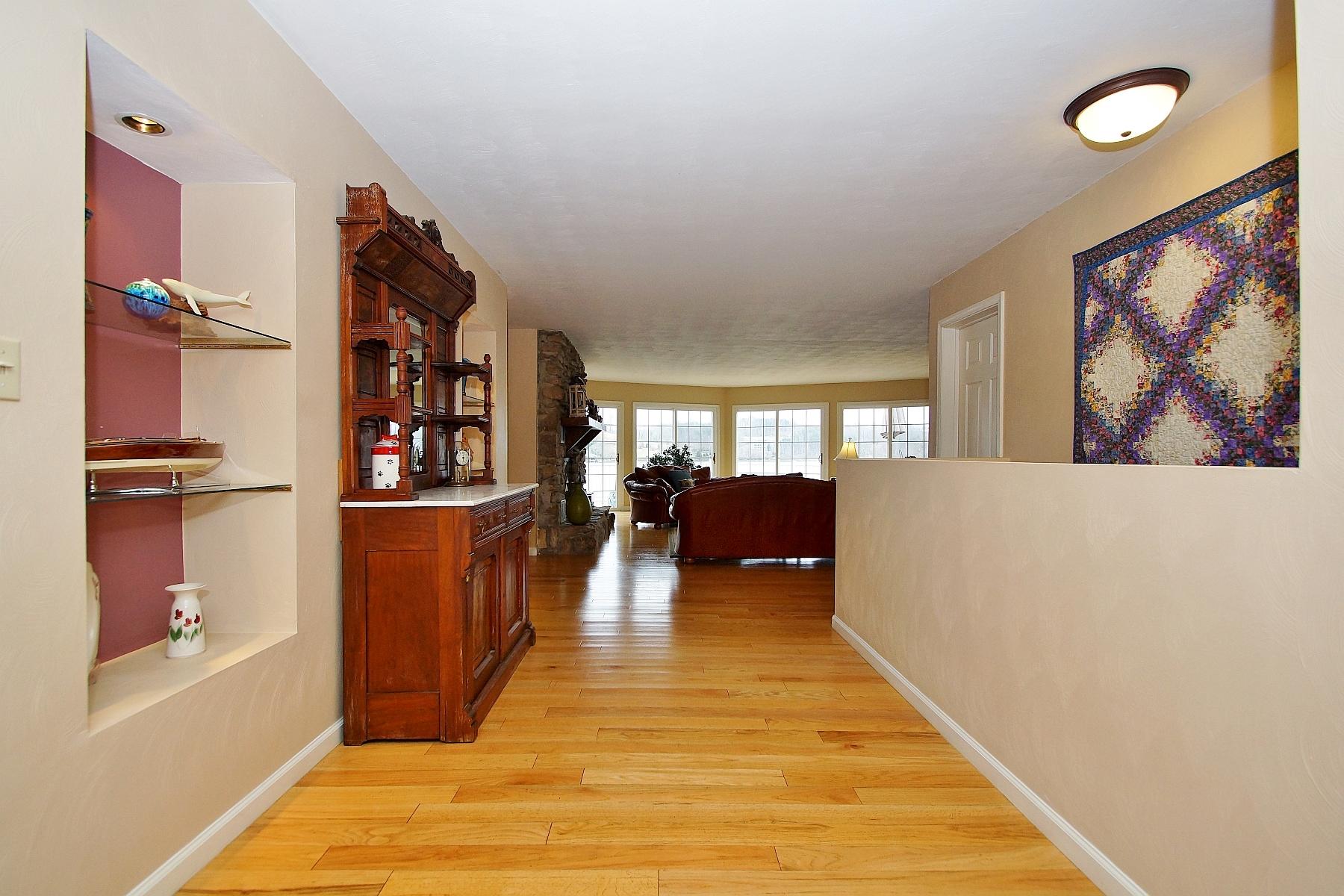 1525 Ellis Road Hardy, VA 24101 - Photo 46 of 88 44