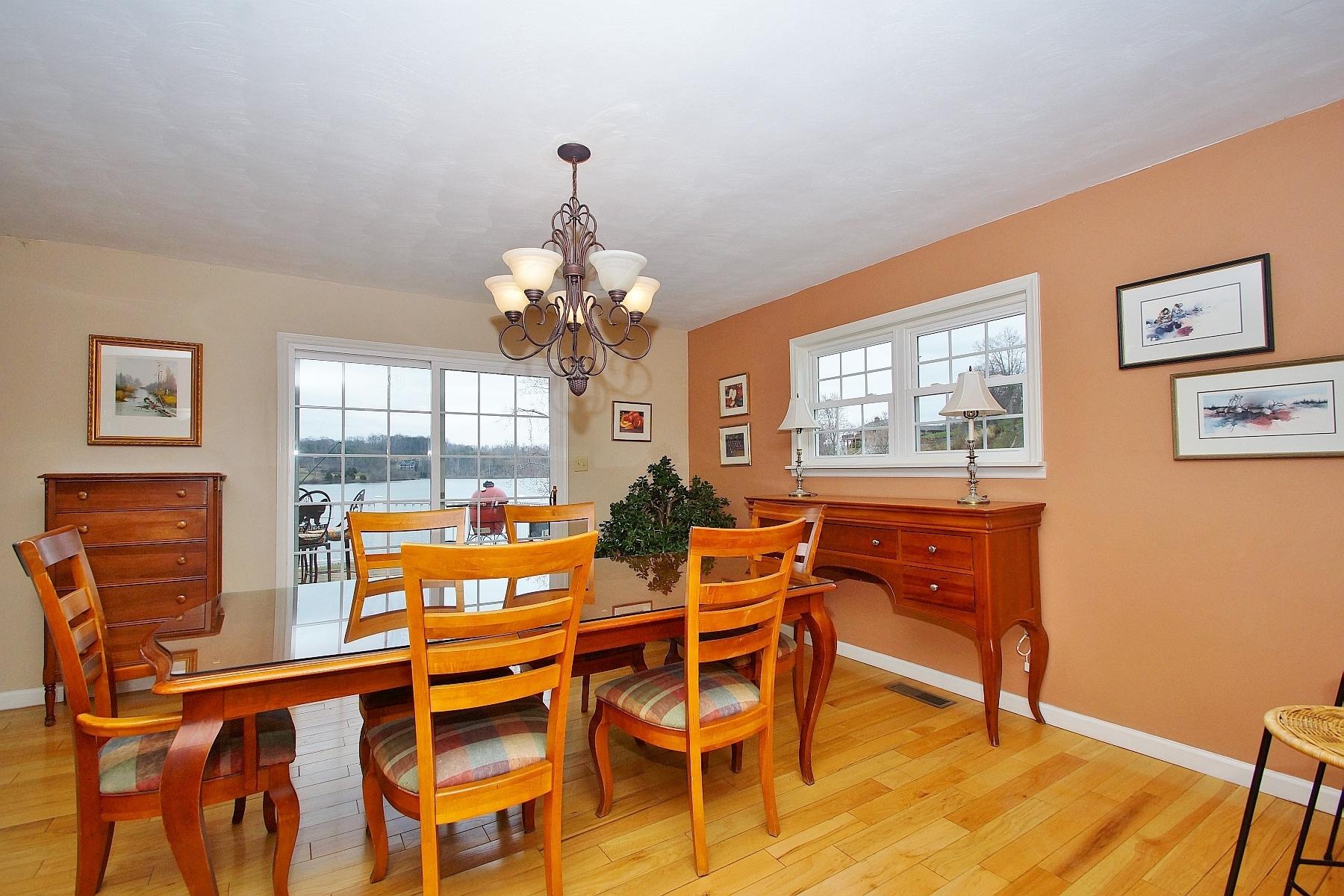 1525 Ellis Road Hardy, VA 24101 - Photo 53 of 88 51