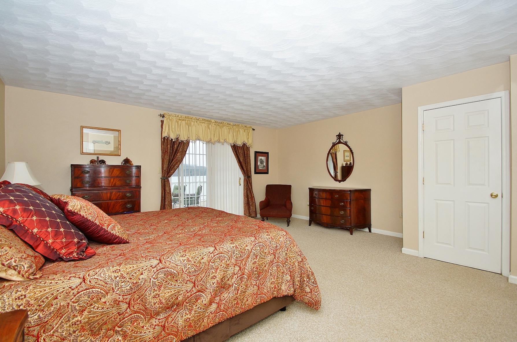 1525 Ellis Road Hardy, VA 24101 - Photo 60 of 88 58
