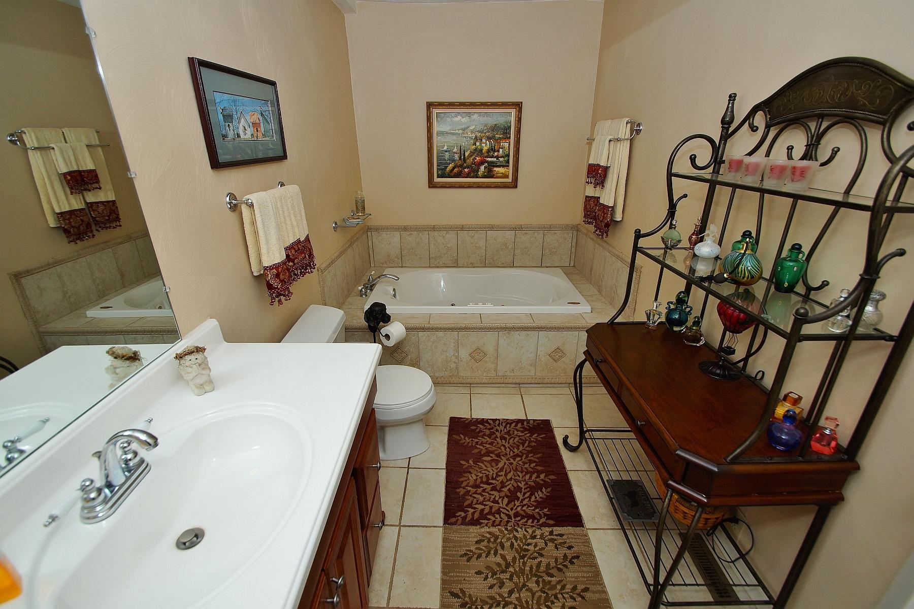 1525 Ellis Road Hardy, VA 24101 - Photo 65 of 88 63