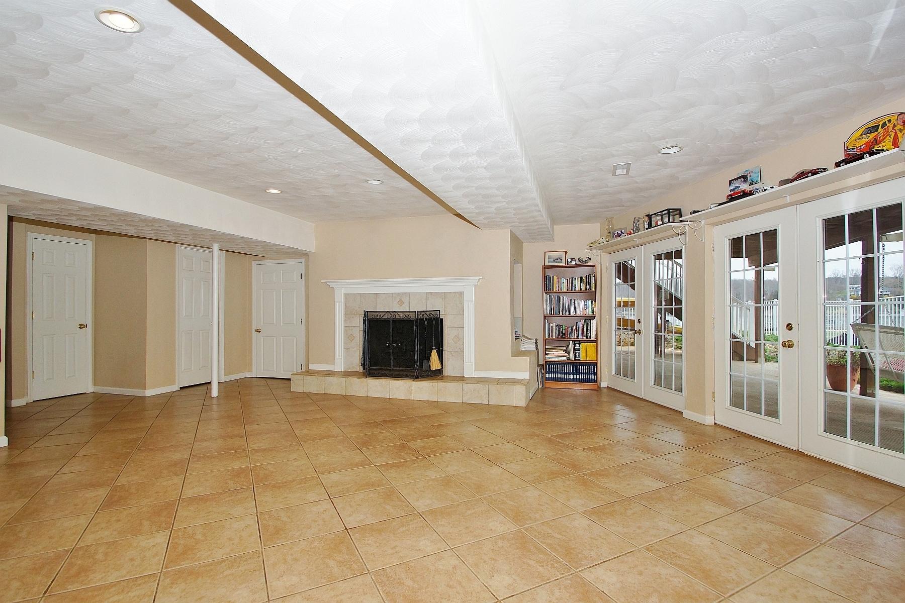 1525 Ellis Road Hardy, VA 24101 - Photo 76 of 88 74