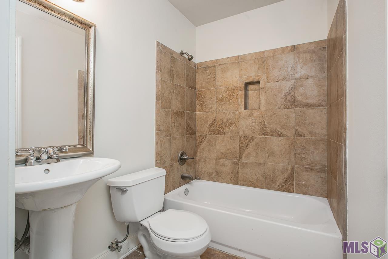 17011 Strain Road Baton Rouge, LA 70816 - Photo 14 of 22 Gallery Image 14