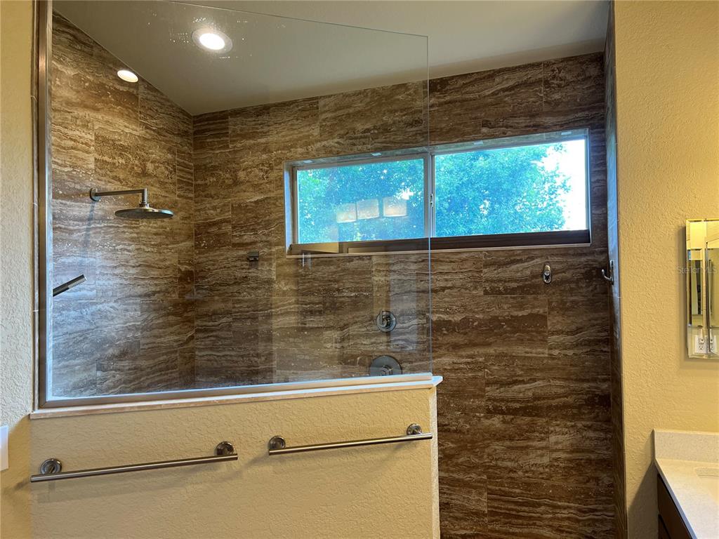 1383 Curlew Road Dunedin, FL 34698 - Photo 32 of 56 Gallery Image 32
