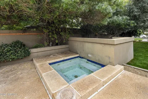 $1,899,000 | 119 West Keim Drive, Phoenix, AZ 85013