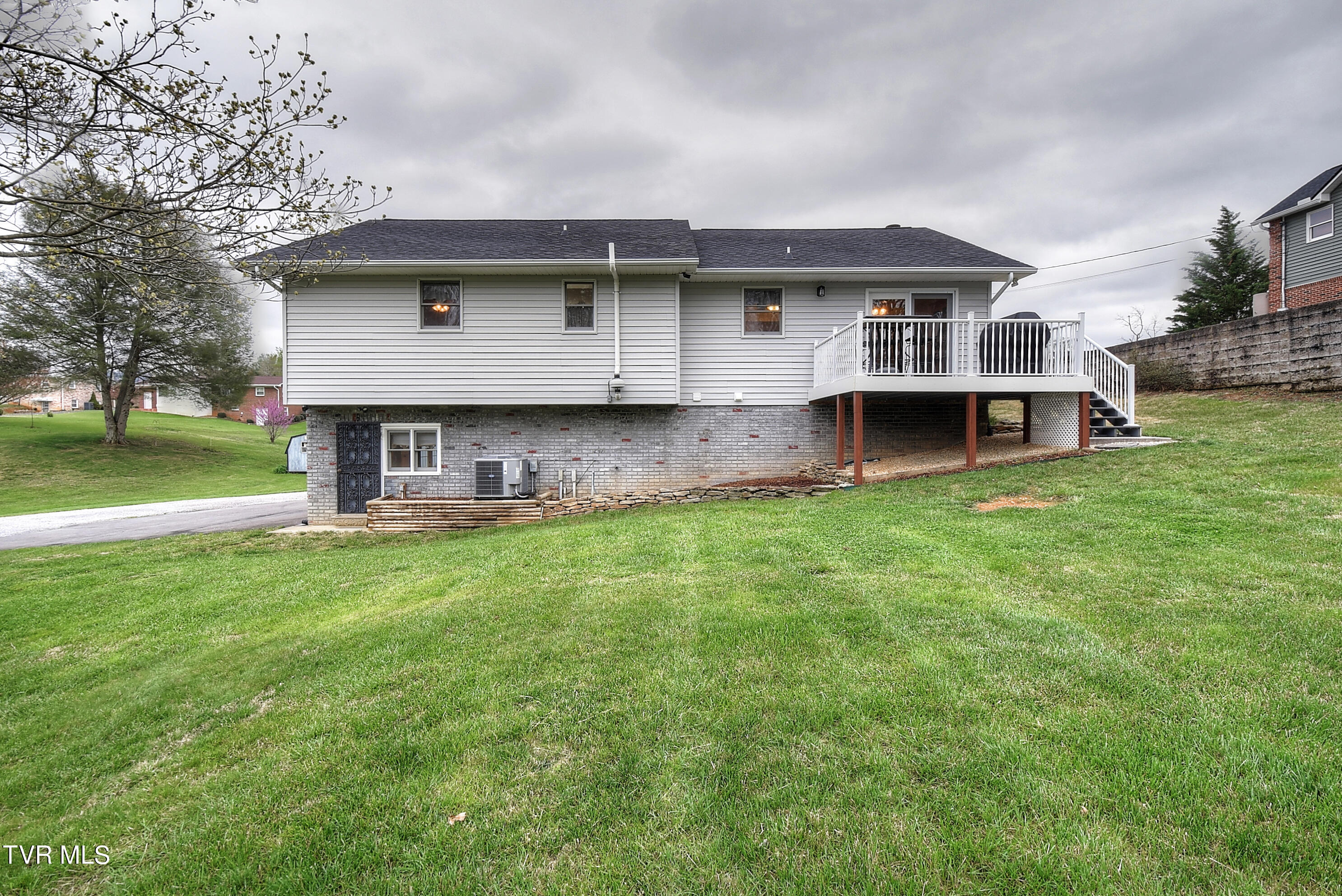1324 Huffine Road Jonesborough, TN 37659 - Photo 43 of 50 DSC_0625_26_27_28_29_30