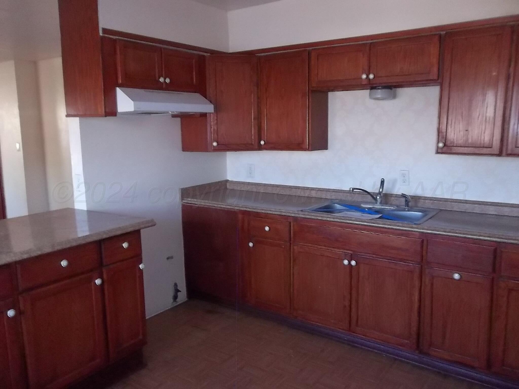 6003 Linden Lane Amarillo, TX 79106 - Photo 11 of 20 102_2026