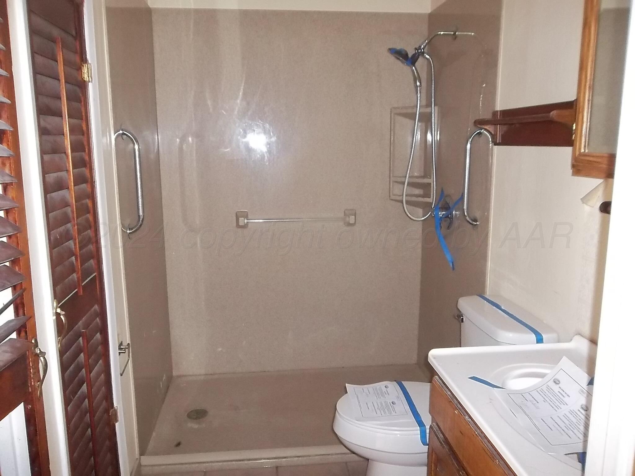 6003 Linden Lane Amarillo, TX 79106 - Photo 15 of 20 102_2023