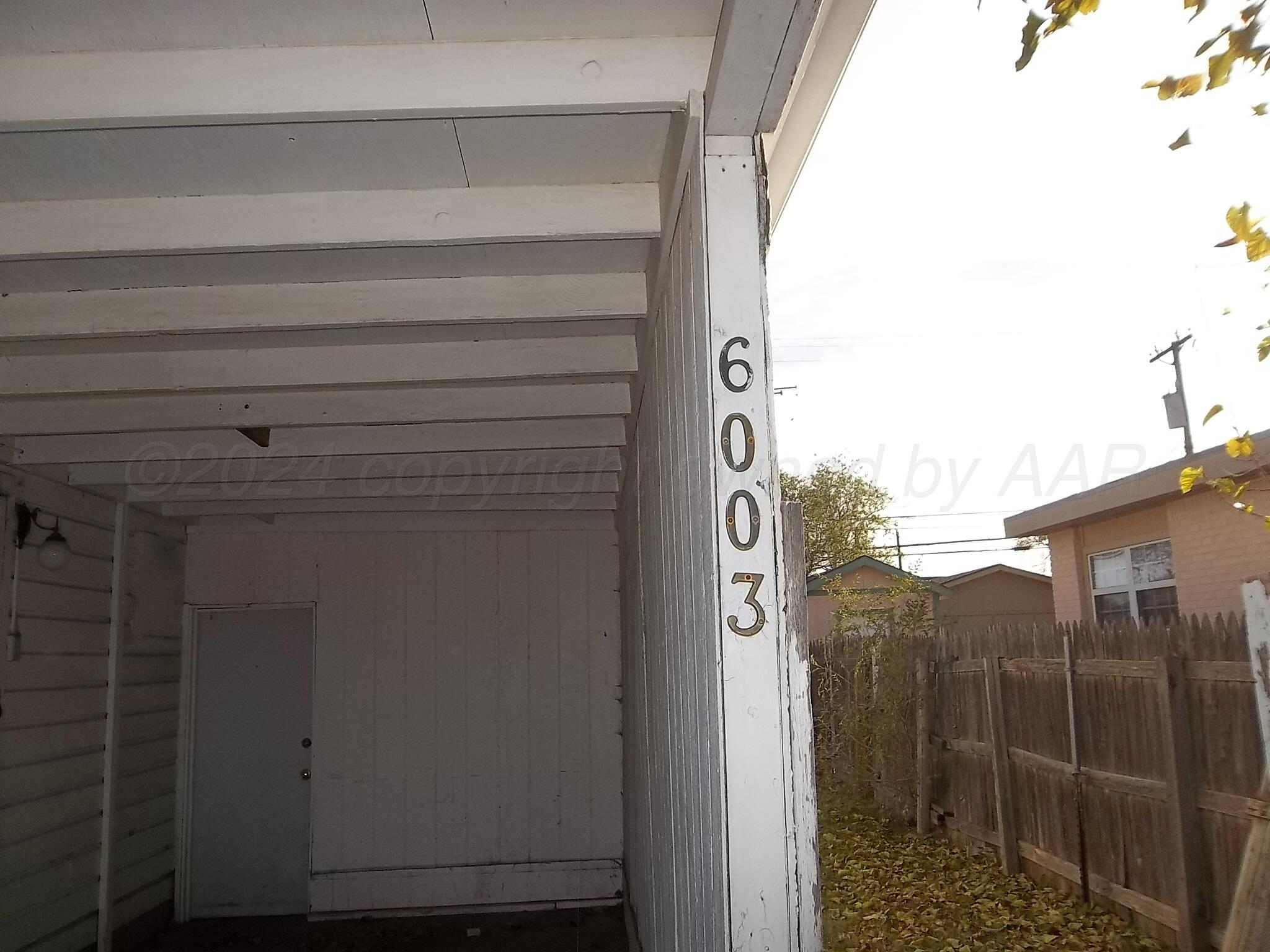 6003 Linden Lane Amarillo, TX 79106 - Photo 5 of 20 102_2035