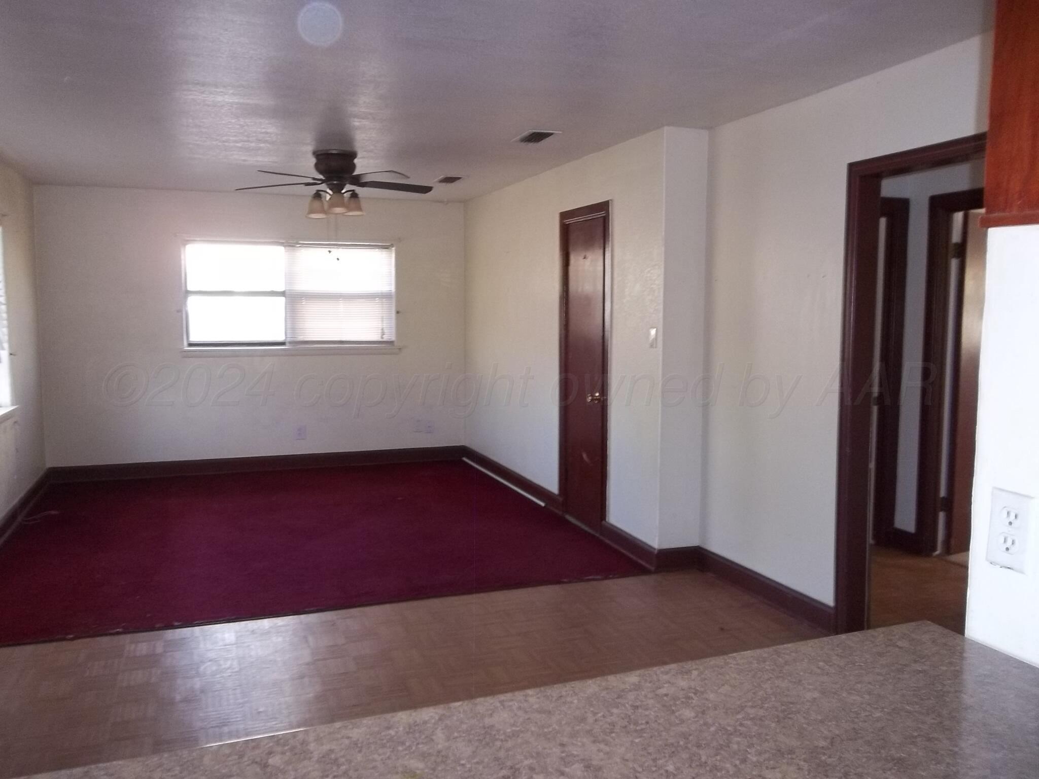 6003 Linden Lane Amarillo, TX 79106 - Photo 9 of 20 102_2011