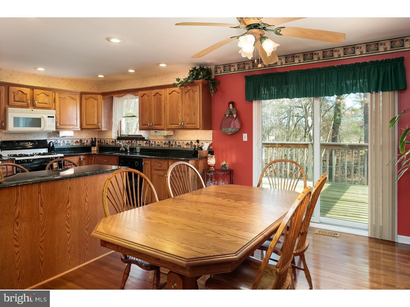 46 Mohawk Avenue Clementon, NJ 08021 - Photo 8 of 22