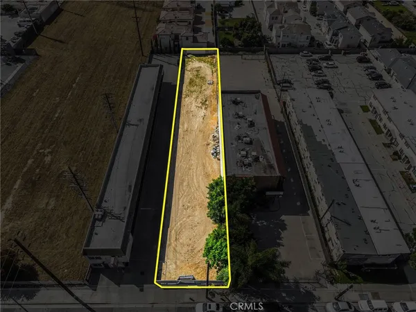 $550,000 | 8826 Artesia Boulevard, Bellflower, CA 90706