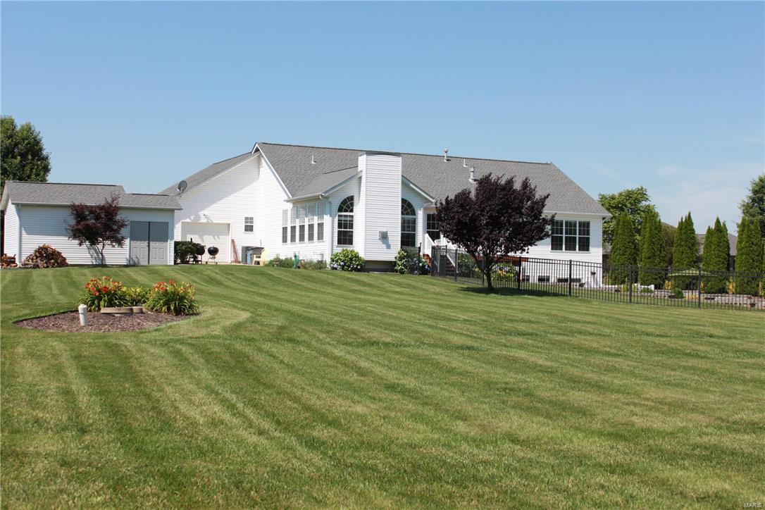 356 Kings Ridge Boulevard O'Fallon, IL 62269 - Photo 36 of 43 Gallery Image 36