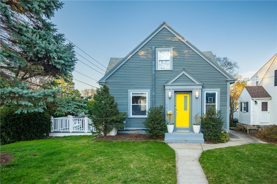 76 Blaisdell Avenue Pawtucket, RI 02860 - Photo 2 of 49