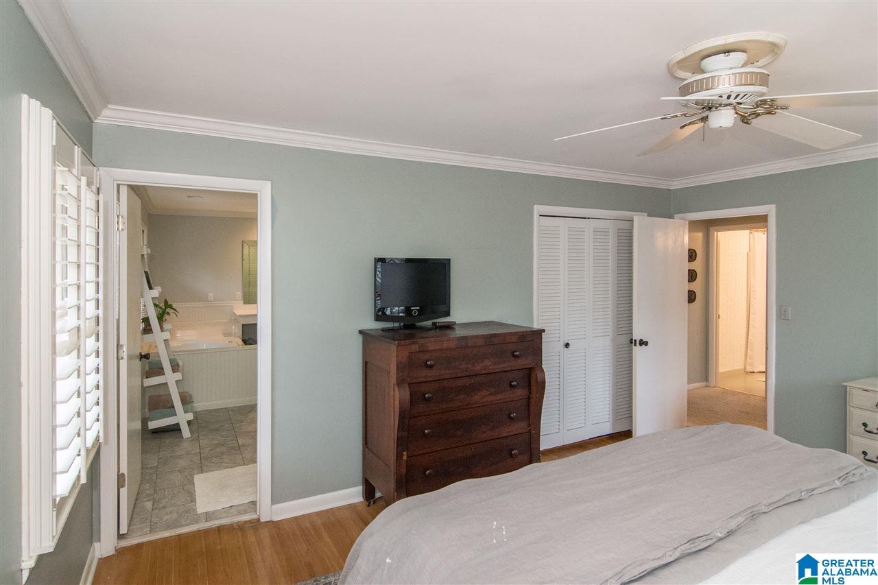 1368 Swallow Lane Birmingham, AL 35213 - Photo 25 of 50