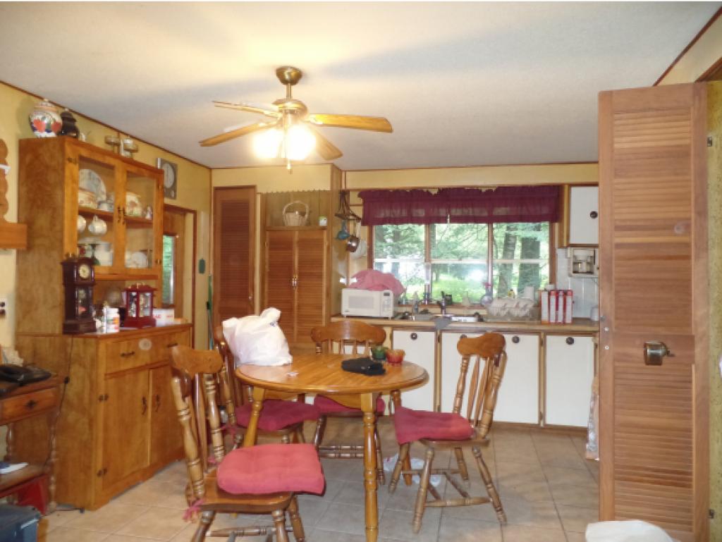 126 Cobb Road Charlestown, NH 03603 - Photo 5 of 18 Gallery Image 5