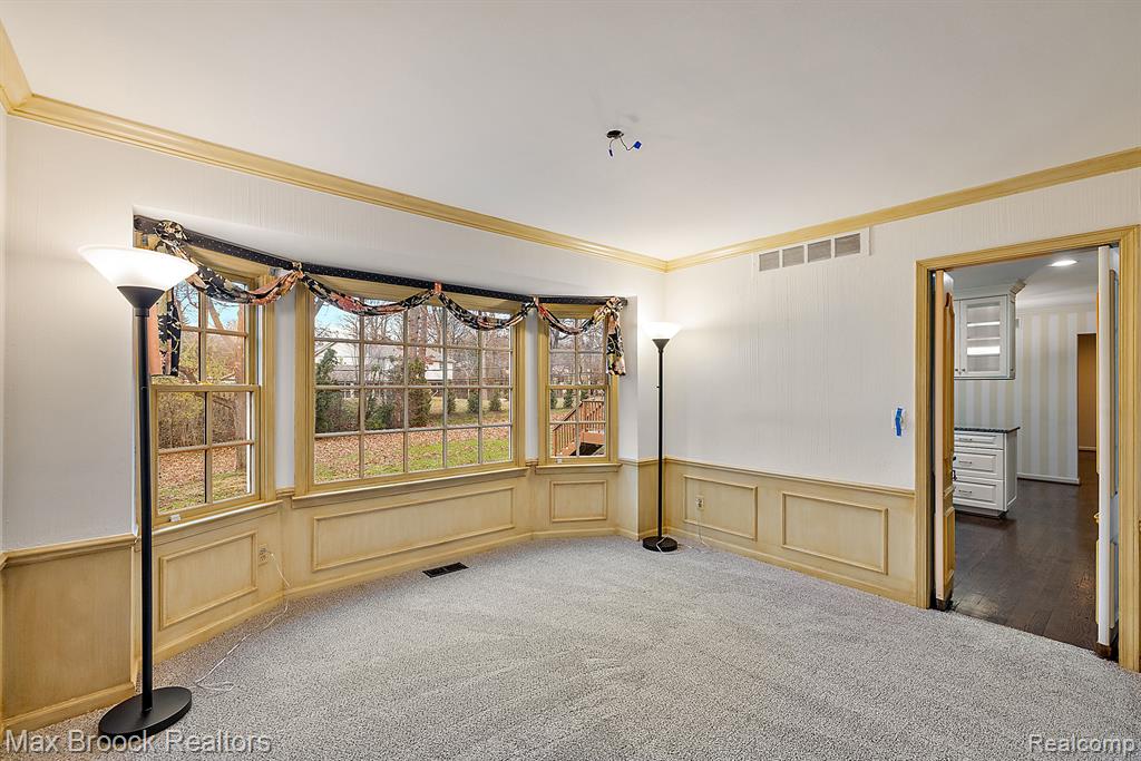 4530 Ranch Lane Bloomfield Hills, MI 48302 - Photo 5 of 42