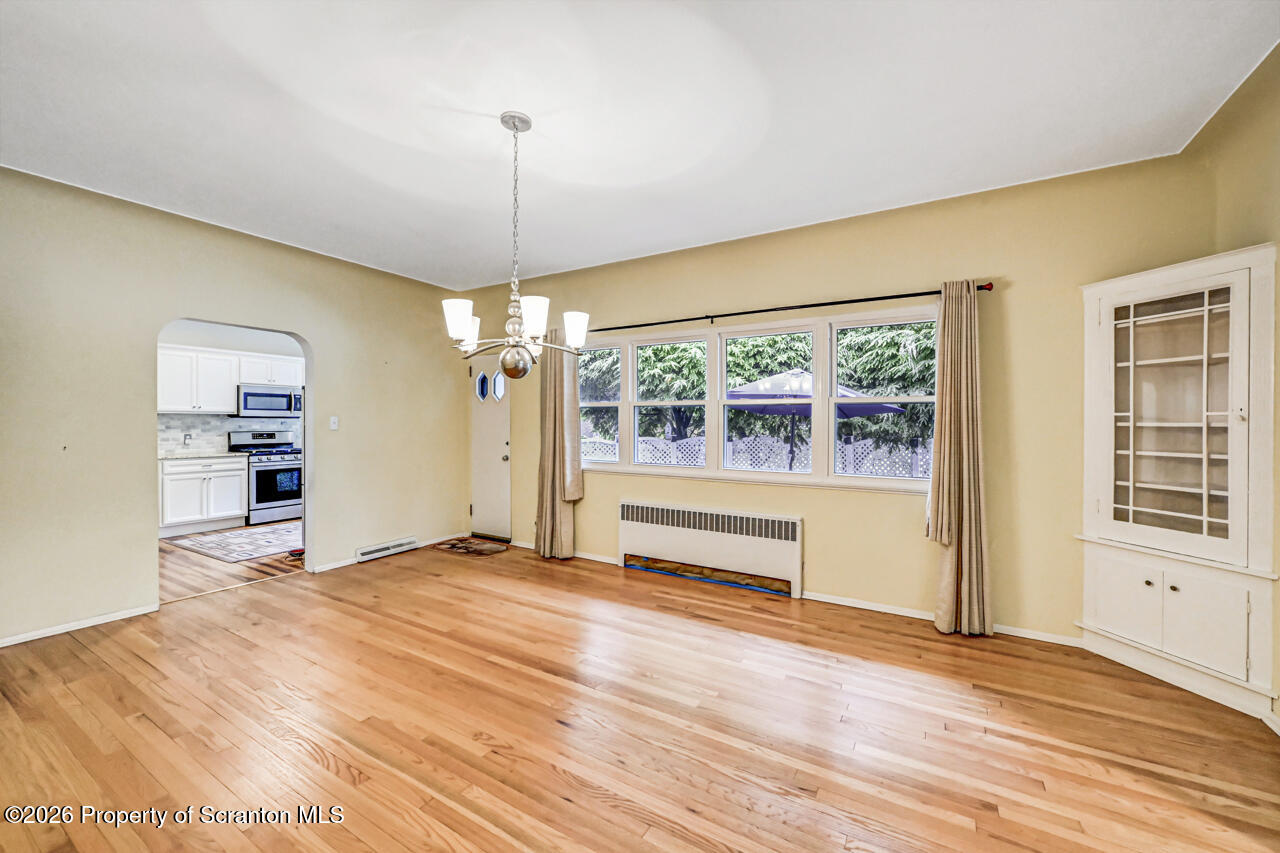 545 Arthur Avenue Scranton, PA 18510 - Photo 10 of 47 545ArthurAve09-jpg