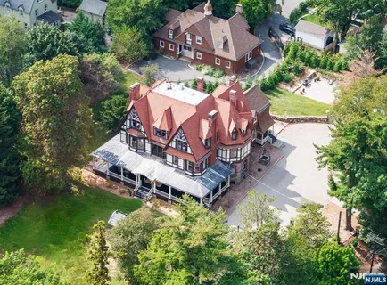 $3,799,000 | 30 North Mountain Avenue, Montclair, NJ 07042
