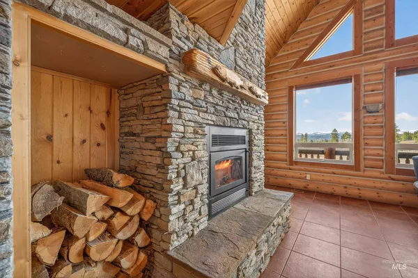 $1,295,000 | 3818 Osprey Circle, New Meadows, ID 83654