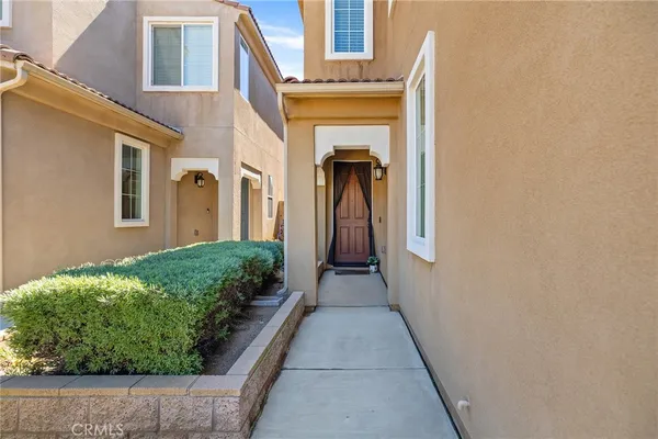 $569,900 | 33881 Cansler Way, Yucaipa, CA 92399