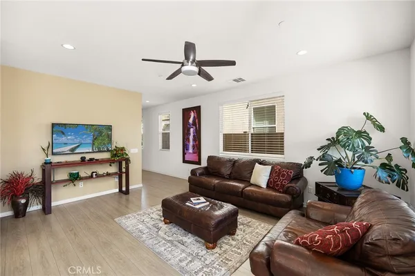 $569,900 | 33881 Cansler Way, Yucaipa, CA 92399